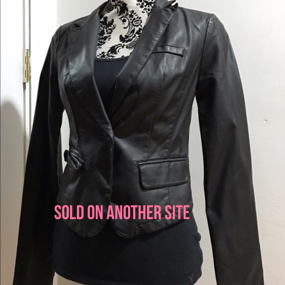 Nwt Xhilaration Faux Leather Women's Crop Blazer